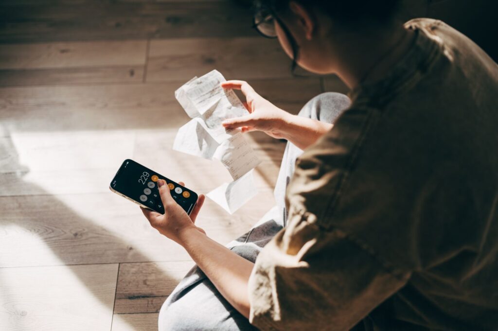 Do you save money in your 20s? here's how to