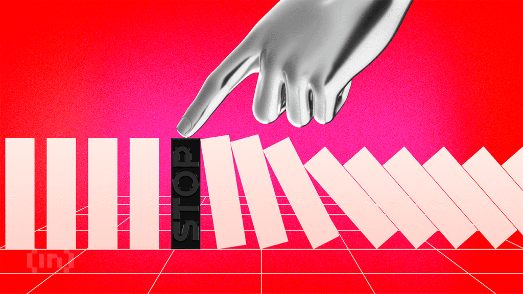 Three altcoins at risk of major liquidation in the last
